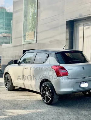 Suzuki Swift RS 2022 Silver