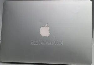 New Laptop Apple MacBook Air 2017 8GB Intel Core i7 SSD 256GB