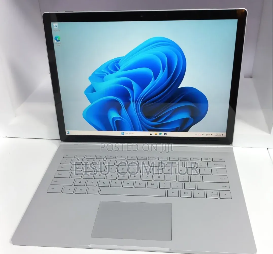 New Laptop Microsoft Surface 16GB Intel Core i7 SSD 512GB