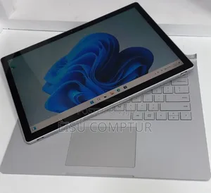 New Laptop Microsoft Surface 16GB Intel Core i7 SSD 512GB