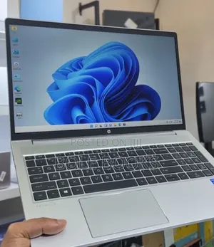 New Laptop HP ProBook 450 G8 16GB Intel Core i7 SSD 512GB