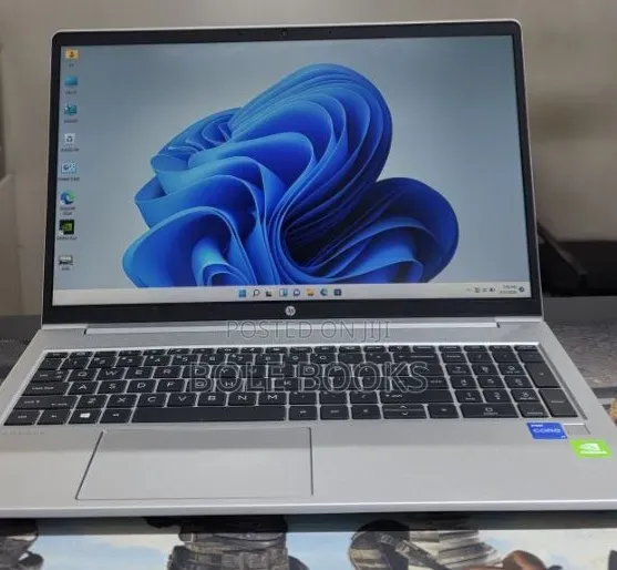 New Laptop HP ProBook 450 G8 16GB Intel Core i7 SSD 512GB