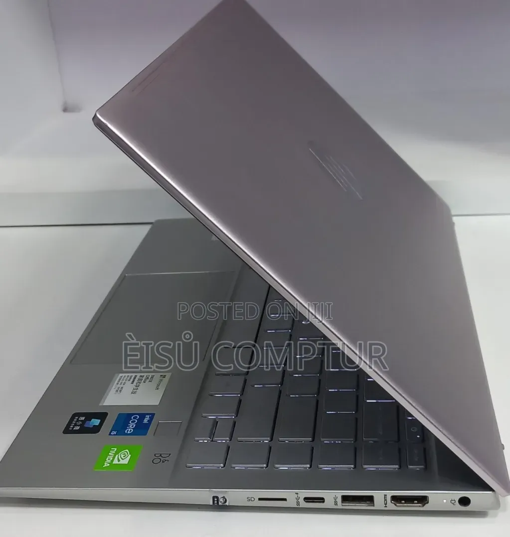 New Laptop HP Pavilion 14 16GB Intel Core i7 SSD 512GB