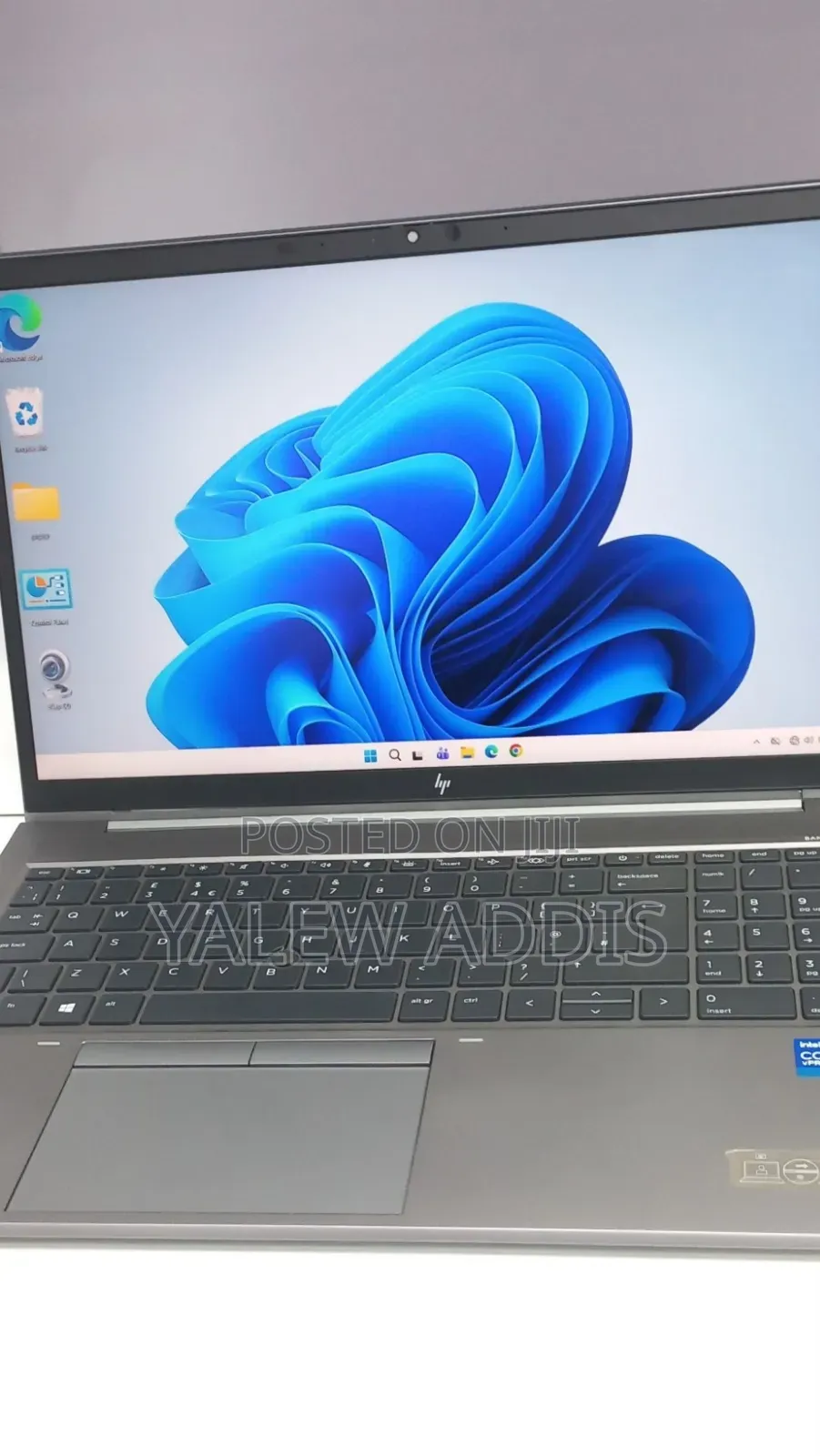 New Laptop HP ZBook Firefly G8 16GB Intel Core i7 SSD 512GB