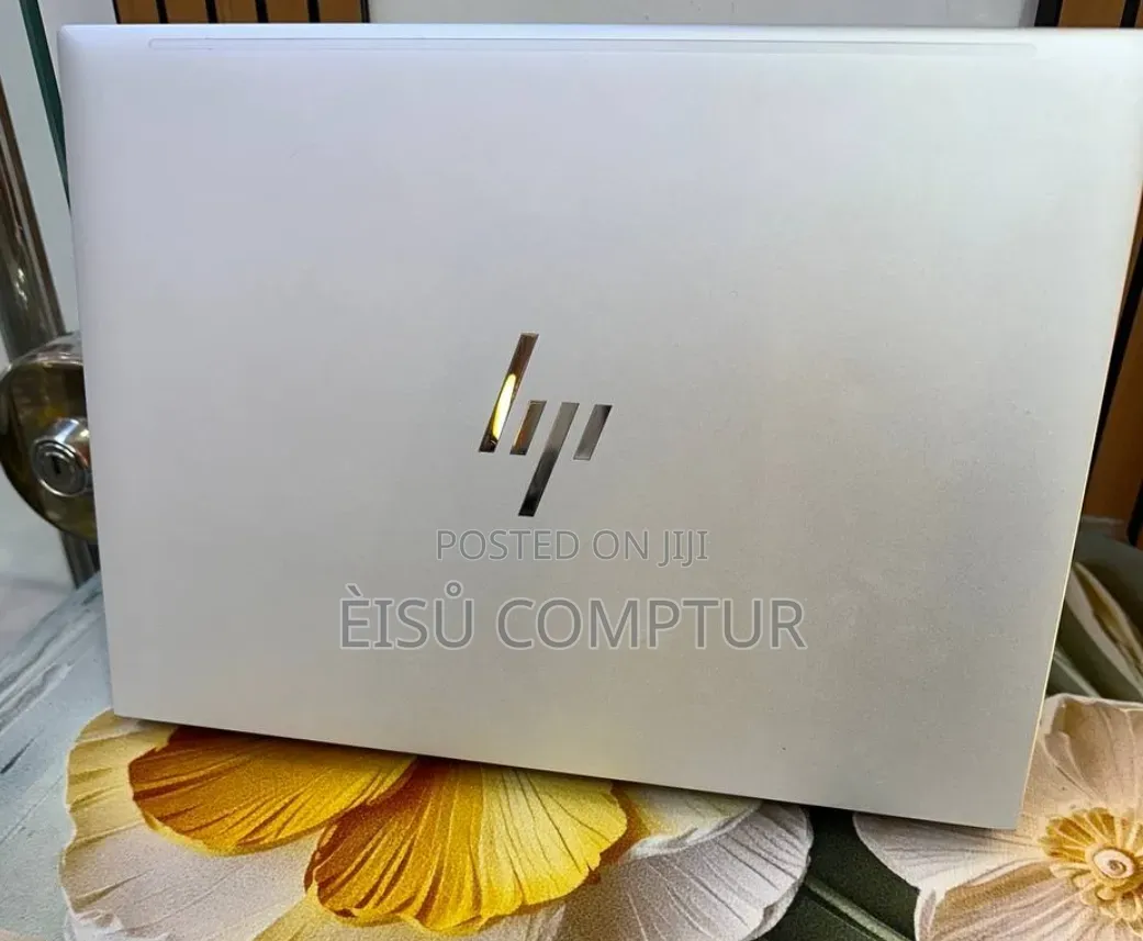 New Laptop HP EliteBook 840 G9 16GB Intel Core i5 SSD 512GB