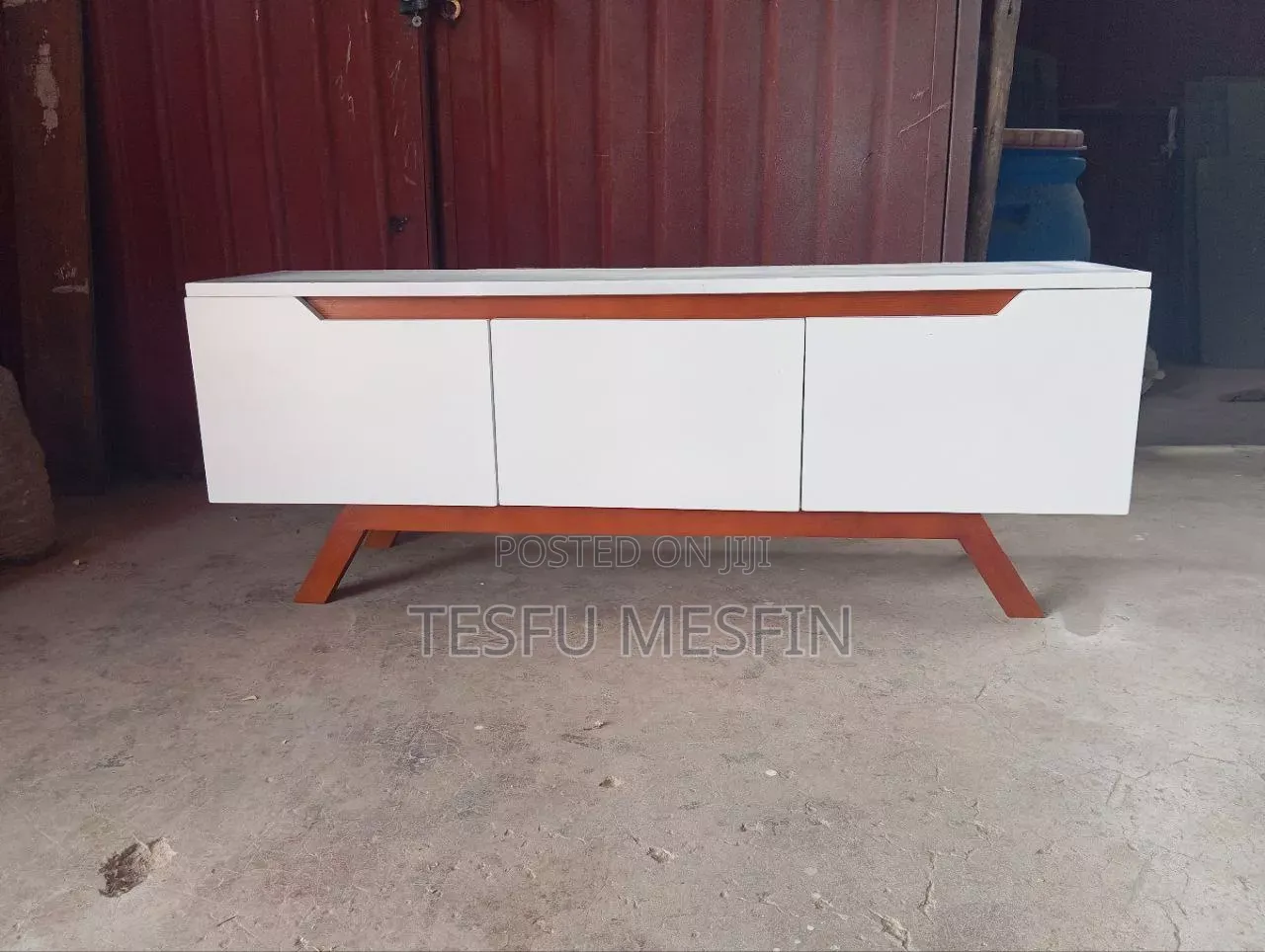 TV Stand 1.20