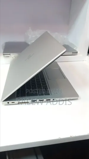 New Laptop HP EliteBook 830 G5 8GB Intel Core i7 SSD 512GB