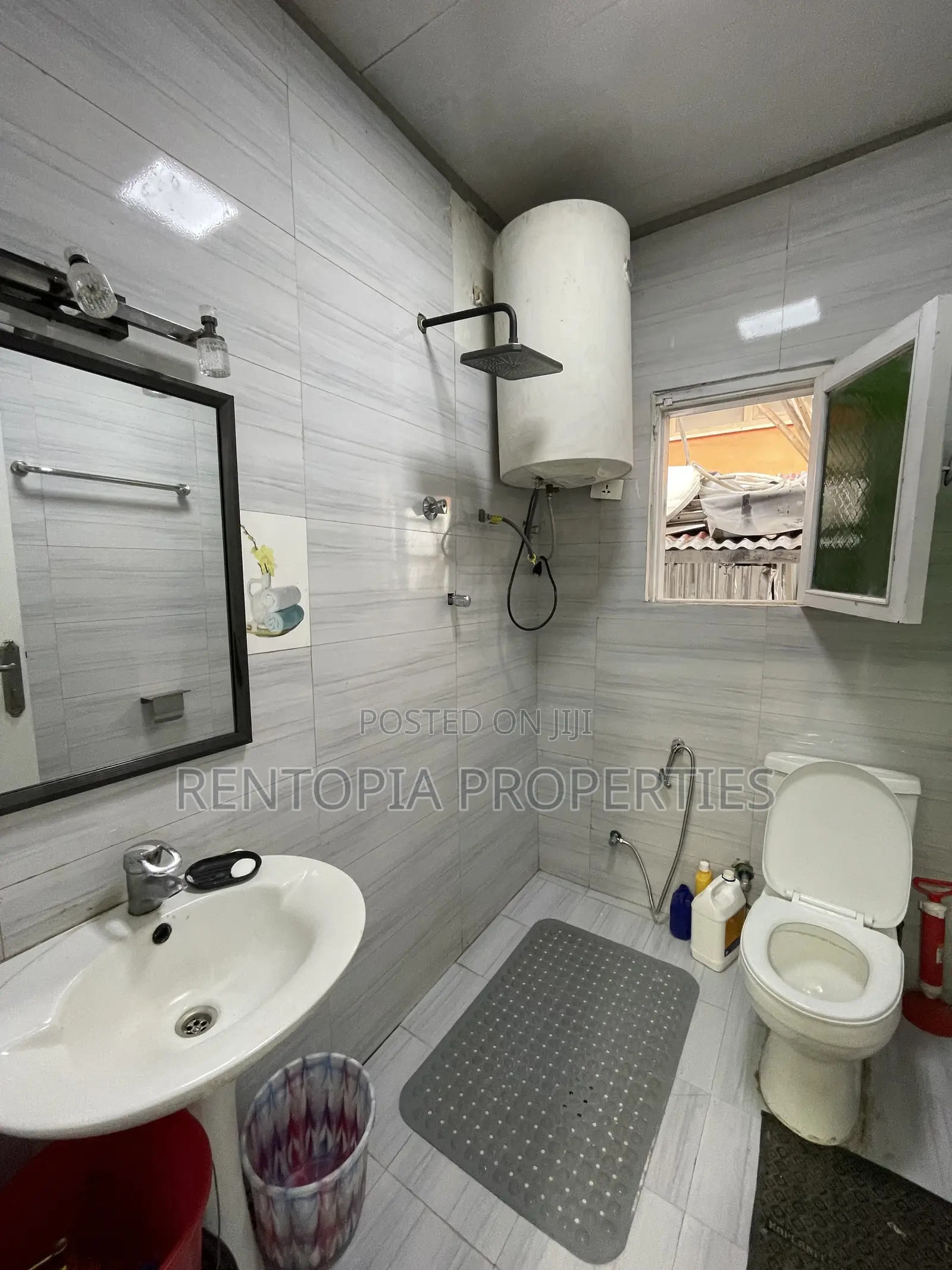 Furnished 2bdrm Villa in Bole for rent
