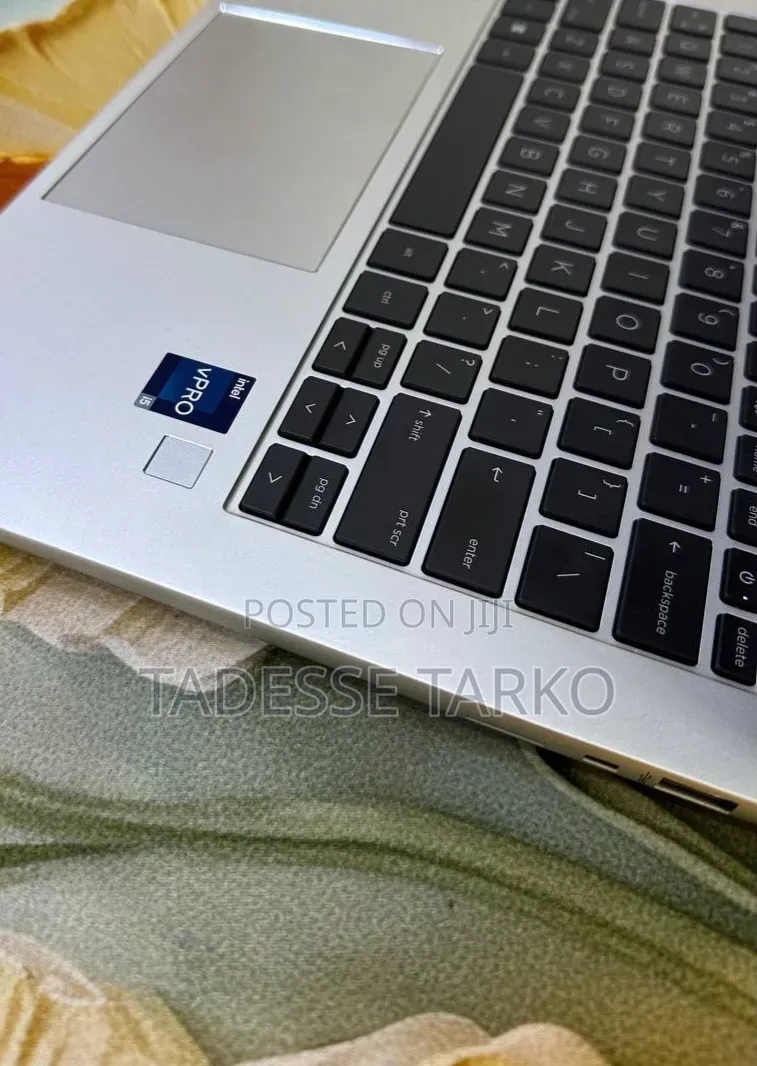 New Laptop HP EliteBook 840 G9 16GB Intel Core i5 SSD 512GB