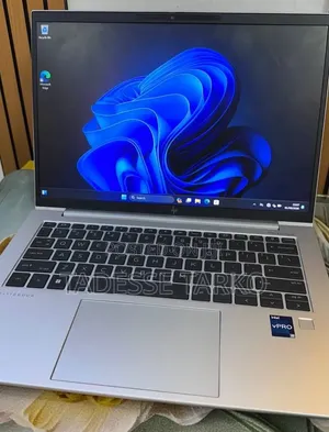 New Laptop HP EliteBook 840 G9 16GB Intel Core i5 SSD 512GB