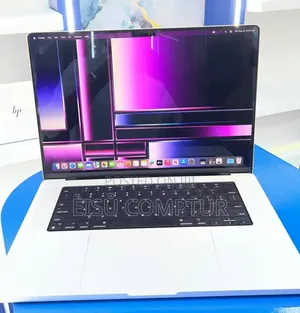 New Laptop Apple MacBook Pro 2020 M1 16GB Apple M1 Pro SSD 512GB