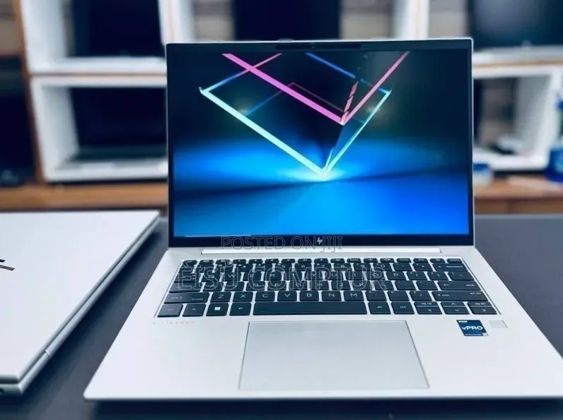 New Laptop HP EliteBook 840 G10 16GB Intel Core i7 SSD 1T