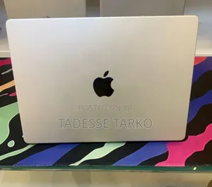 New Laptop Apple MacBook Pro 2021 M1 16GB Apple M1 Pro SSD 512GB