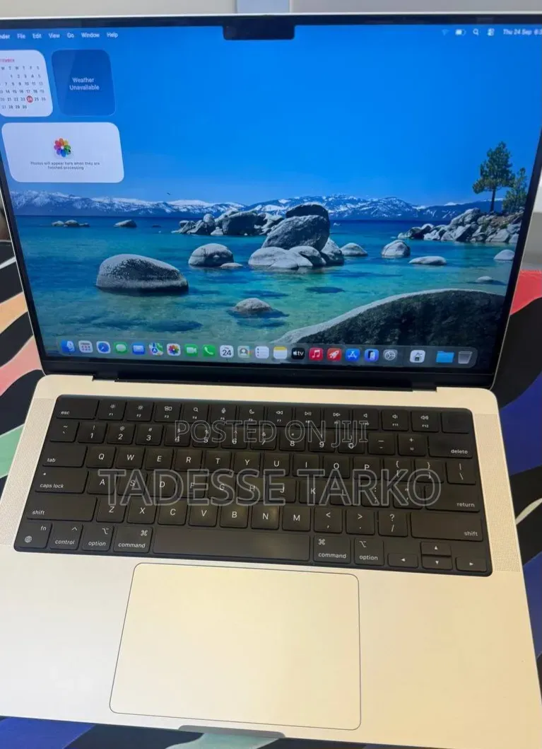 New Laptop Apple MacBook Pro 2021 M1 16GB Apple M1 Pro SSD 512GB
