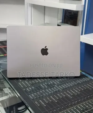 New Laptop Apple MacBook Pro 2021 M1 32GB Apple M1 Pro SSD 1T