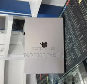 New Laptop Apple MacBook Pro 2021 M1 32GB Apple M1 Pro SSD 1T