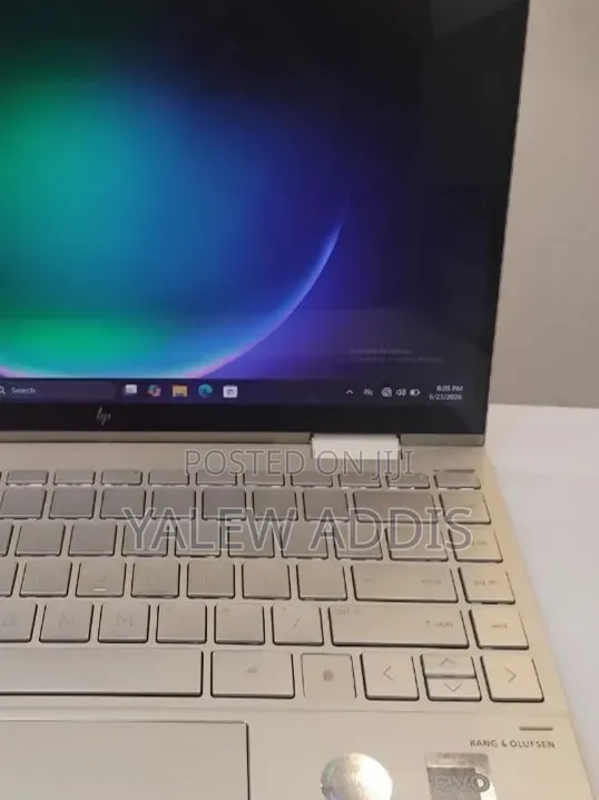 New Laptop HP Envy x360 8GB Intel Core i7 SSD 512GB