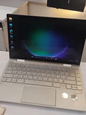 New Laptop HP Envy x360 8GB Intel Core i7 SSD 512GB
