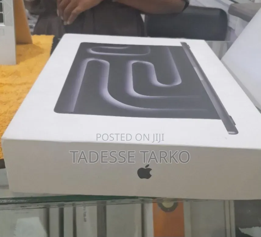 New Laptop Apple MacBook Air 2026 M5 24GB Apple M5 SSD 1T