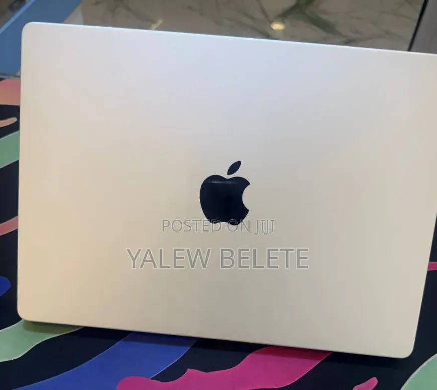 New Laptop Apple MacBook Pro 2021 M1 16GB Apple M1 Pro SSD 512GB