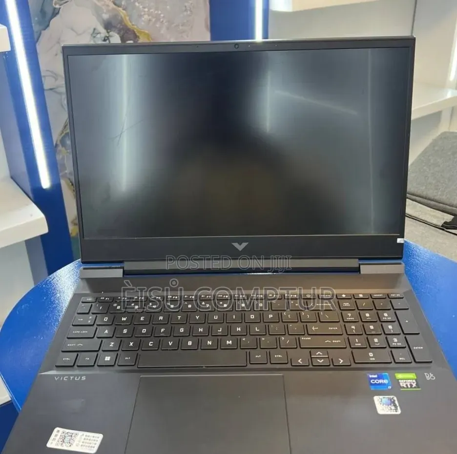 New Laptop HP Victus 16 16GB Intel Core i7 SSD 512GB