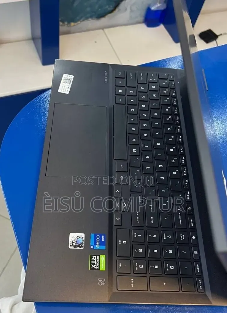 New Laptop HP Victus 16 16GB Intel Core i7 SSD 512GB