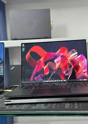 New Laptop Dell Precision 5560 16GB Intel Core i7 SSD 512GB