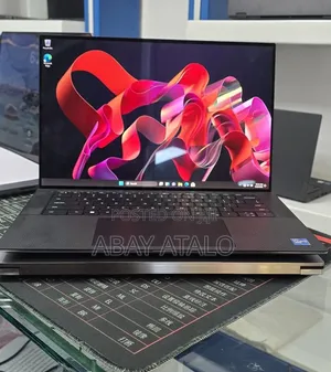New Laptop Dell Precision 5560 16GB Intel Core i7 SSD 512GB