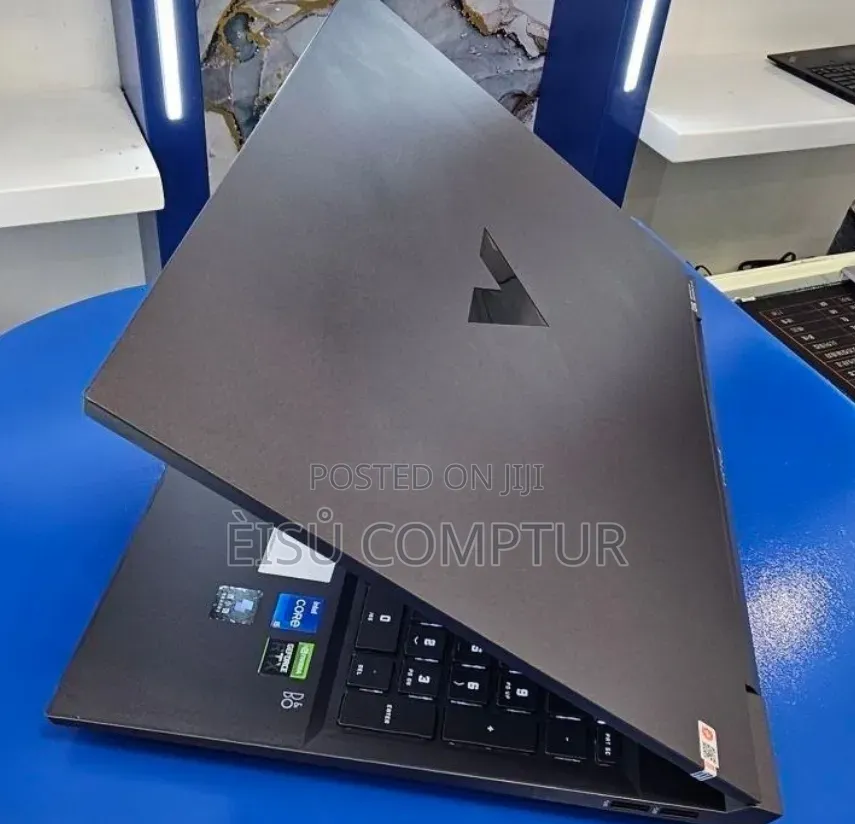 New Laptop HP Victus 16 16GB Intel Core i5 SSD 512GB