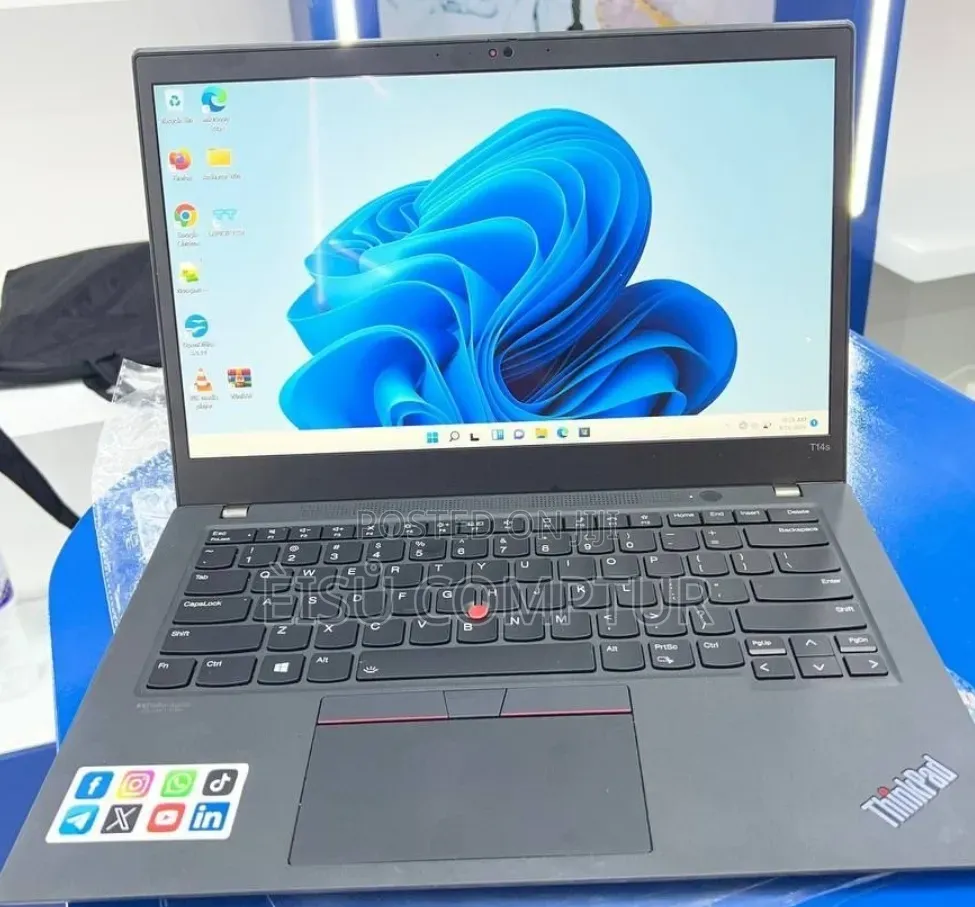 New Laptop Lenovo ThinkPad T14s G4 32GB Intel Core i7 SSD 512GB