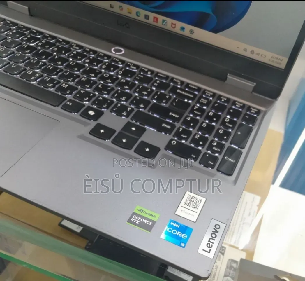 New Laptop Lenovo LOQ 15AHP10 12GB Intel Core i5 SSD 512GB