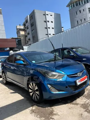 Hyundai Avante 2015 Blue