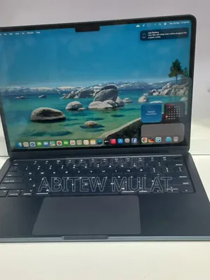New Laptop Apple MacBook Air 2022 M2 8GB Apple M1 SSD 256GB