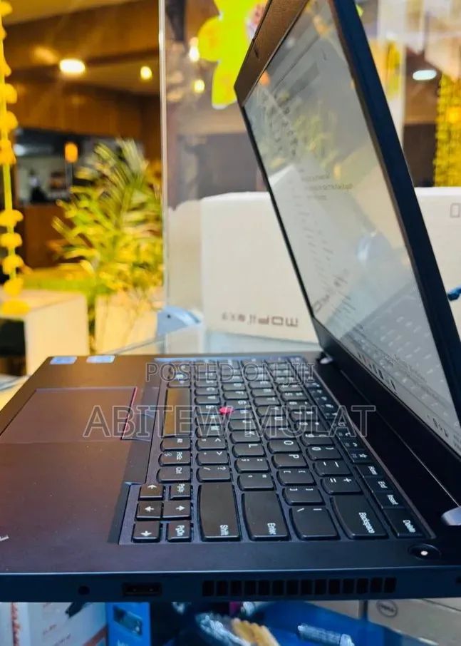 New Laptop Lenovo ThinkPad T14 G1 8GB Intel Core i5 SSD 256GB