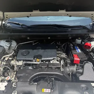 Toyota RAV4 2021 Off white