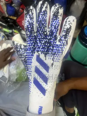 High Quality Goal Keeper Glove