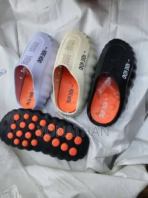 Nike Mind Slippers