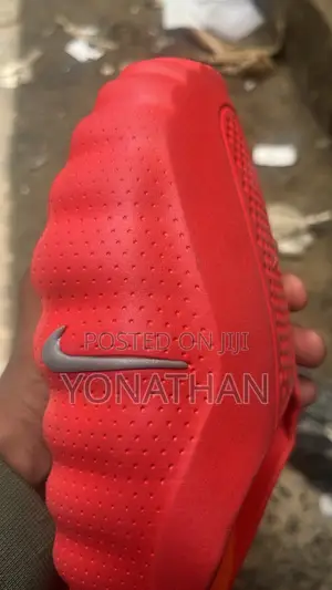 Nike Mind Slippers