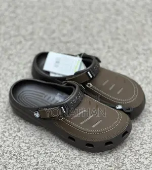 Crocs Slippers