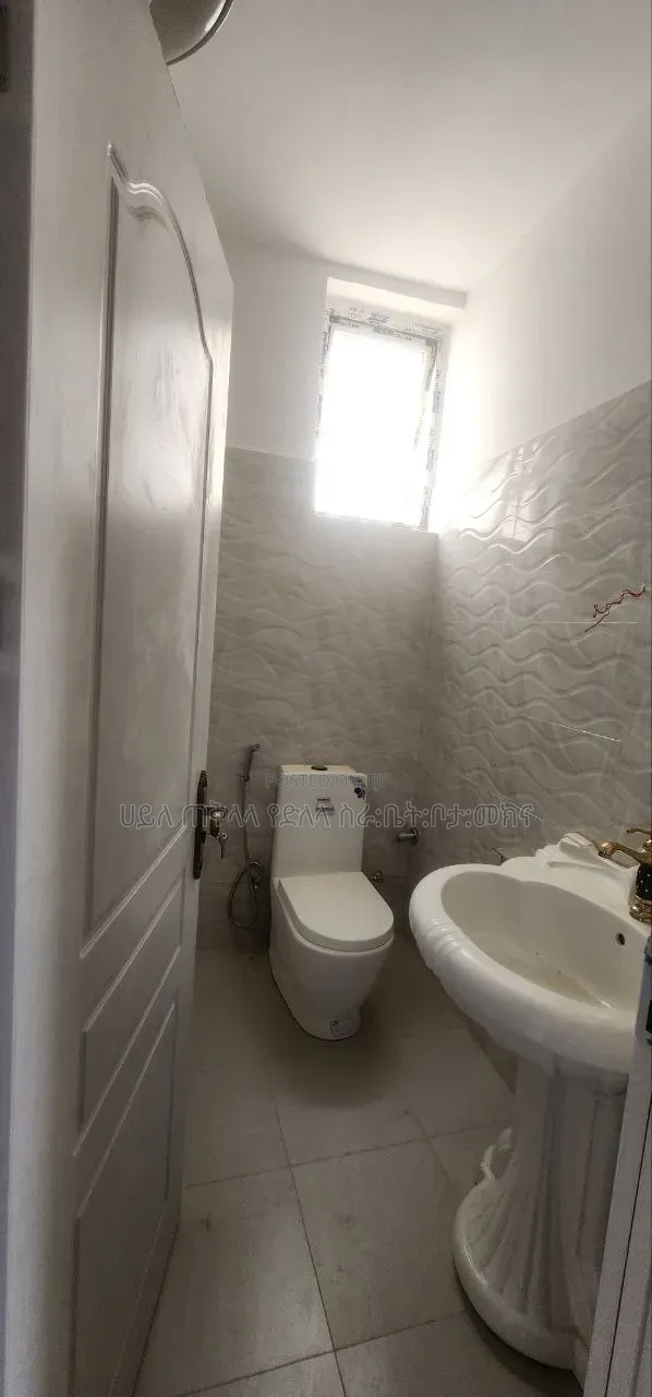 Furnished 5bdrm Townhouse/Terrace for sale