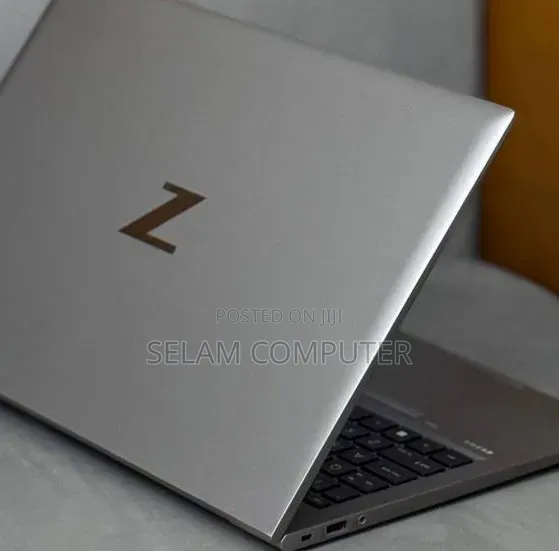 New Laptop HP ZBook 15 G4 16GB Intel Core i7 SSD 512GB