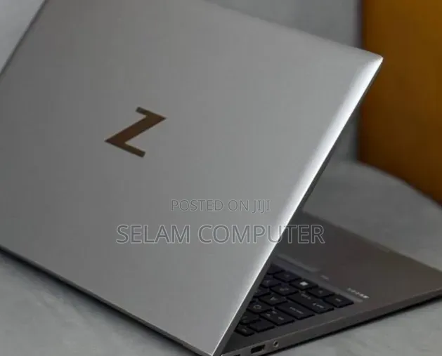 New Laptop HP ZBook 15 G4 16GB Intel Core i7 SSD 512GB