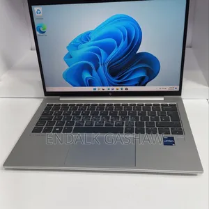 New Laptop HP EliteBook 830 G9 16GB Intel Core i5 SSD 512GB
