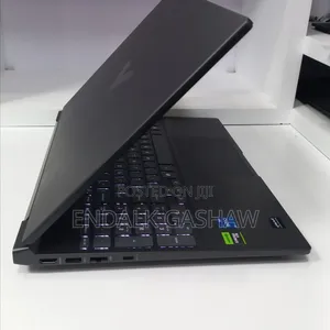 New Laptop HP Victus 16 16GB Intel Core i7 SSD 512GB