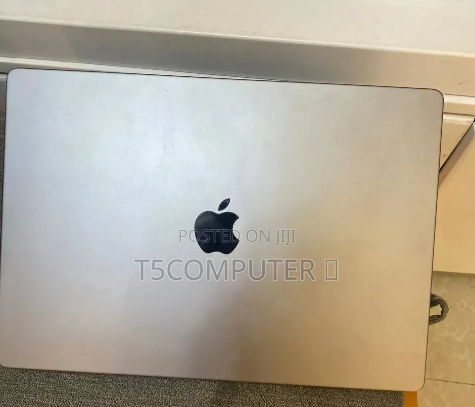 New Laptop Apple MacBook Pro 2021 M1 16GB Apple M1 Pro SSD 512GB