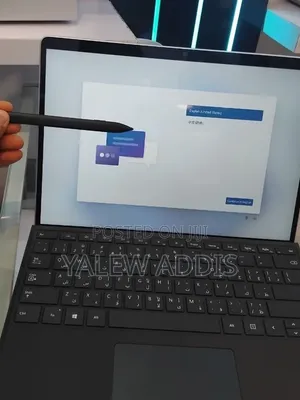 New Microsoft Surface Pro 9 16GB Qualcomm Snapdragon X Plus SSD 512GB