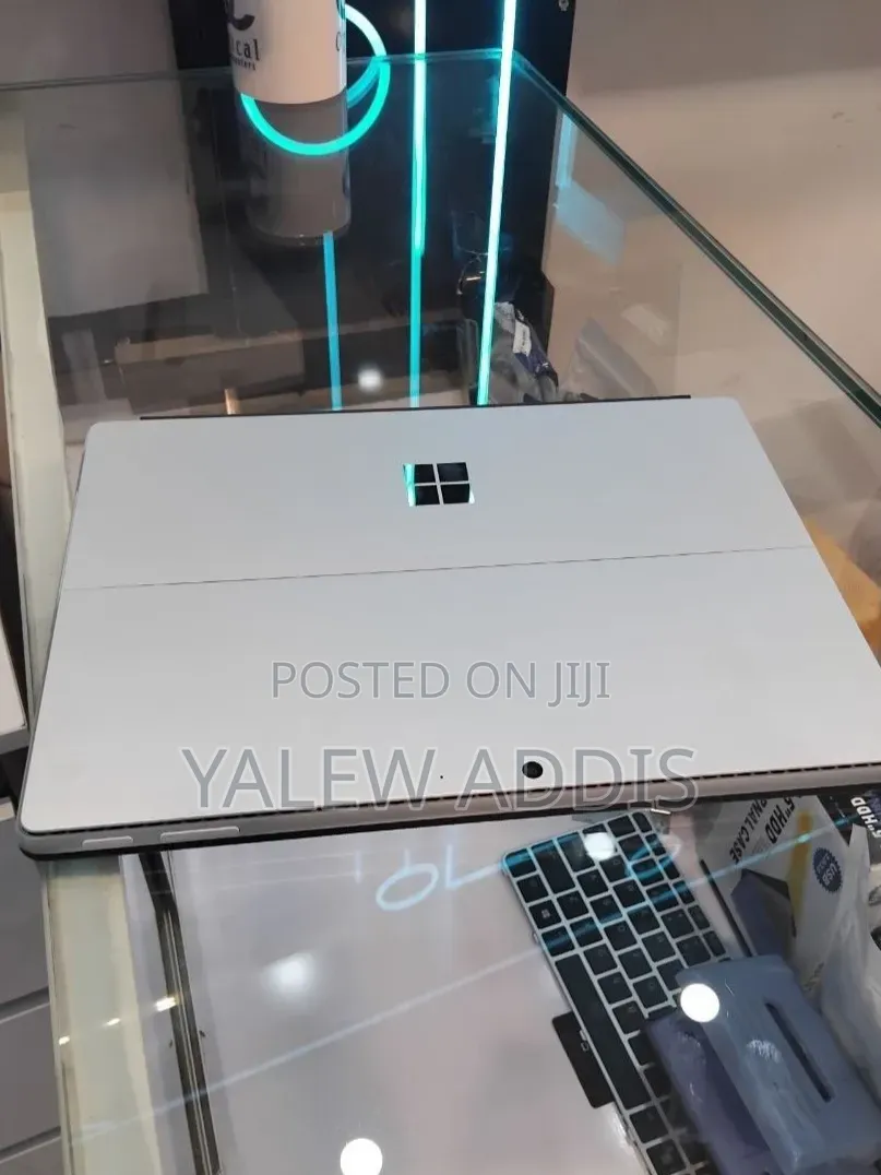 New Microsoft Surface Pro 9 16GB Qualcomm Snapdragon X Plus SSD 512GB