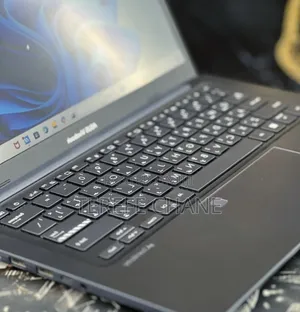 New Laptop Asus Vivobook 14 8GB Intel Core i5 SSD 512GB