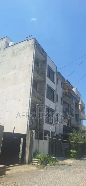 Furnished 5bdrm House in Nifas Silk Mebrat for sale