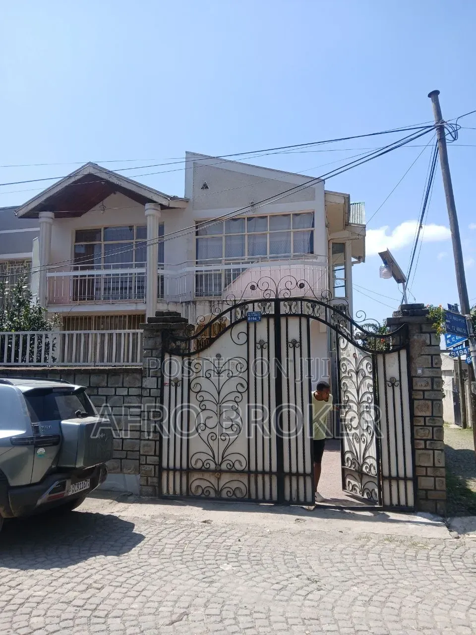 Furnished 5bdrm House in Lafto Michael for sale
